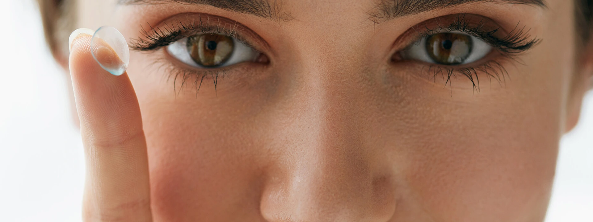 Passer des lunettes aux lentilles de contact